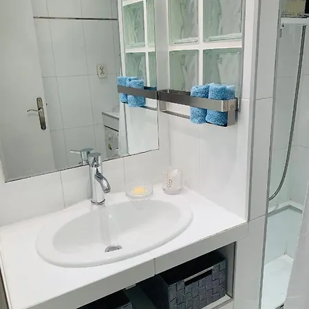 Apartment Butterfly-palais Des Festival-center-quiet-ac-wi Fi Parking
